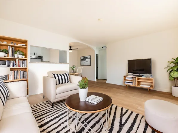 Summerhill Place Apartments