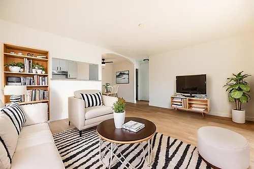 Summerhill Place Apartments Photo 1