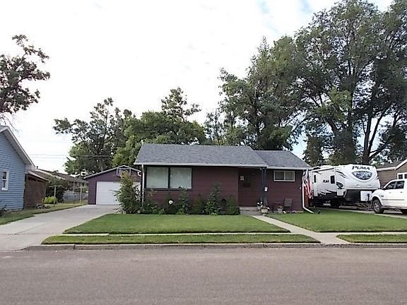 2nd image of 5 Saddle Butte Dr