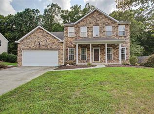6208 Ruth Dr, Gloucester, VA 23061