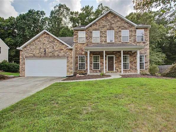 6208 Ruth Dr, Gloucester, VA 23061