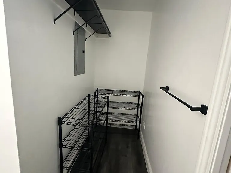 1704 S Clinton St #1 — Photo 11