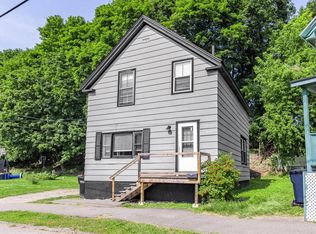 22 S Park St, Bangor, ME 04401