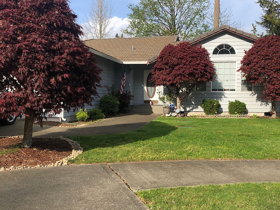 1st image of 9256 Lewis Dr NE