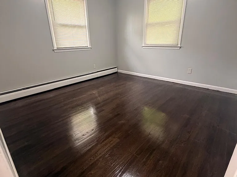 76 Revere St #2L — Photo 3