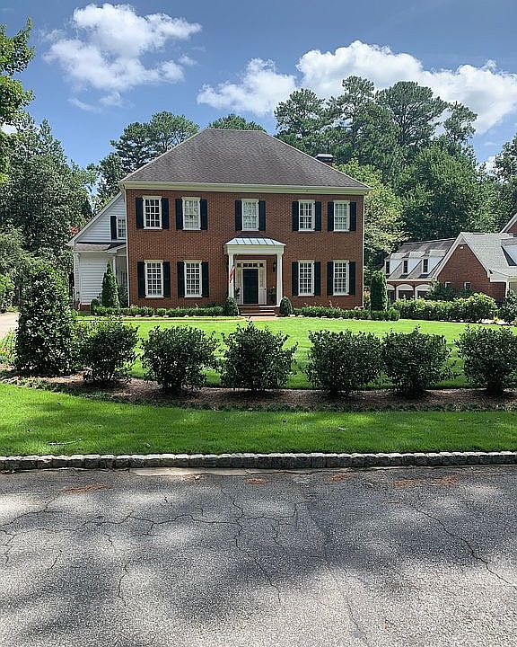 1st image of 4489 E Brookhaven Dr NE