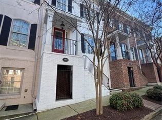 1027 Pearl Point, Sandy Springs, GA 30328