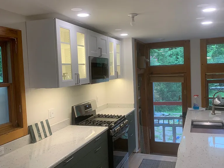 137 Tinker St #0 — Photo 6