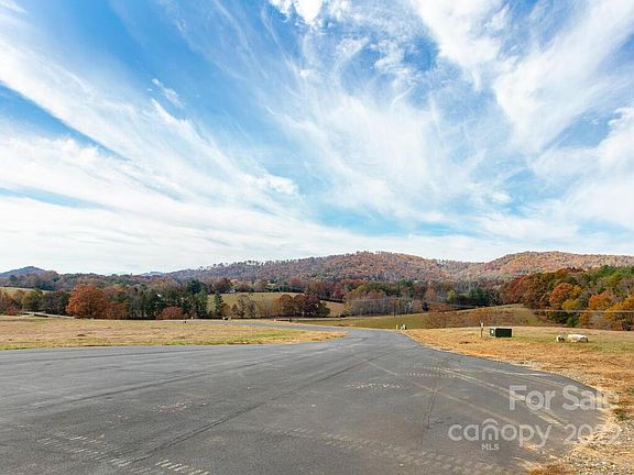 4th image of 152 Golden Pasture Dr Lot 8