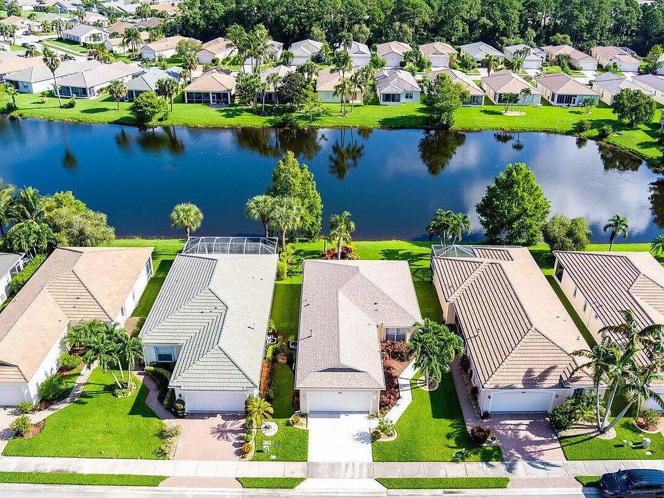 1st image of 867 SW Rocky Bayou Terrace