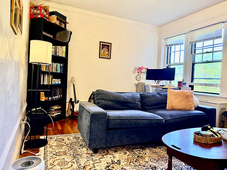 2003 Commonwealth Ave #18 — Photo 10