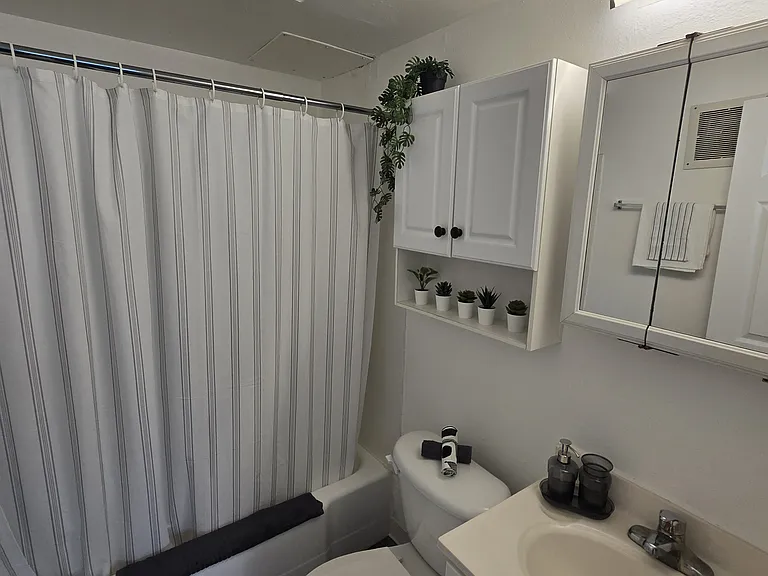 University View Apartments — Photo 9