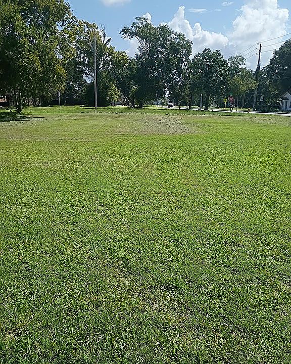 1st image of 518 Howard Ave