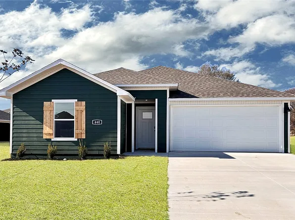 1001 Sagely St, Prairie Grove, AR 72753