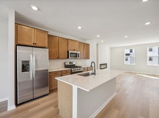 7655 Cruise Way, Inver Grove Heights, MN 55076