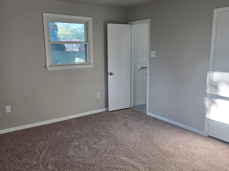 5903 Temple Hill Rd #2 — Photo 33