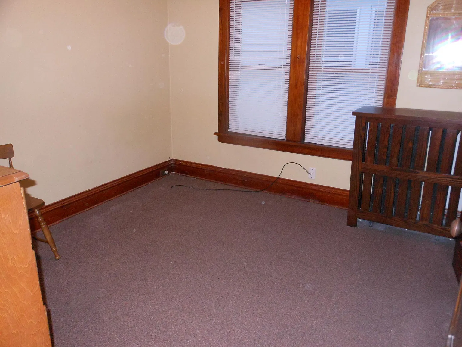 3 bed, 1.5 bath, 740 sqft, $1,875 — Photo 3