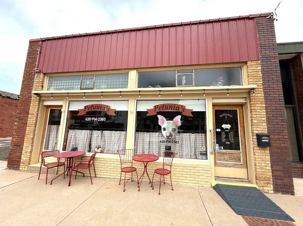 211 W Main St, Anthony, KS 67003