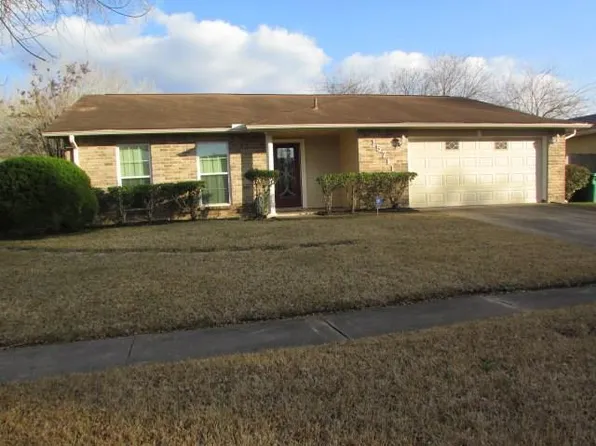 15711 Danford Dr, Houston, TX 77053