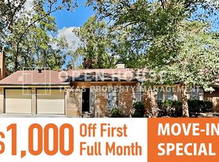 38 Brookflower Rd, Spring, TX 77380