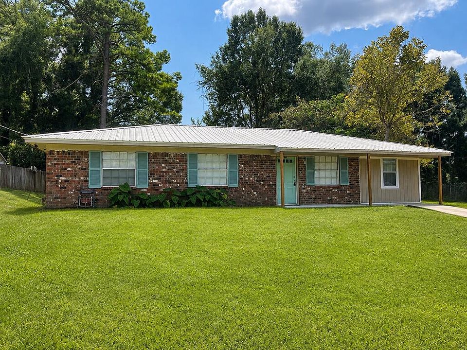 1st image of 206 Sandy Ln