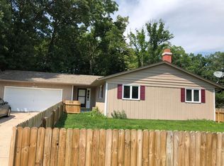 1513 18th Ave, Silvis, IL 61282