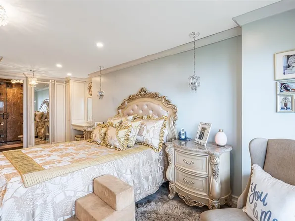 17-85 215th Street image 16 of 41