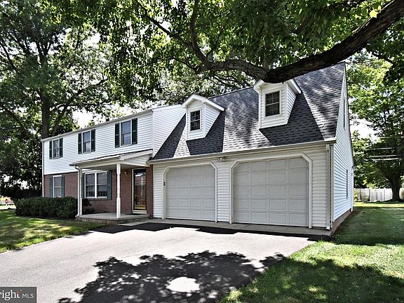4th image of 124 Church Rd