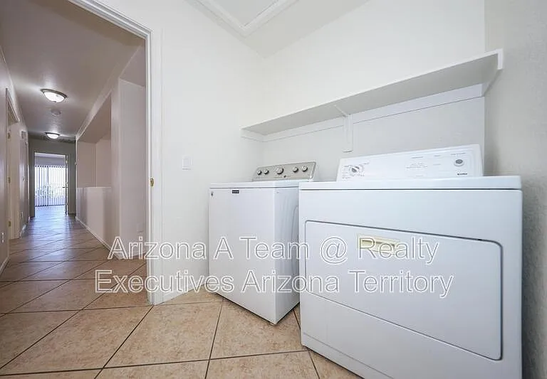1892 W Bagley Way — Photo 26