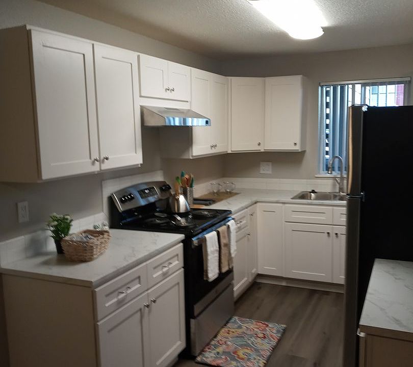 1st image of 11556 SE Fuller Rd #223-56