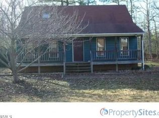 8854 Firethorne Ln, North Chesterfield, VA 23237