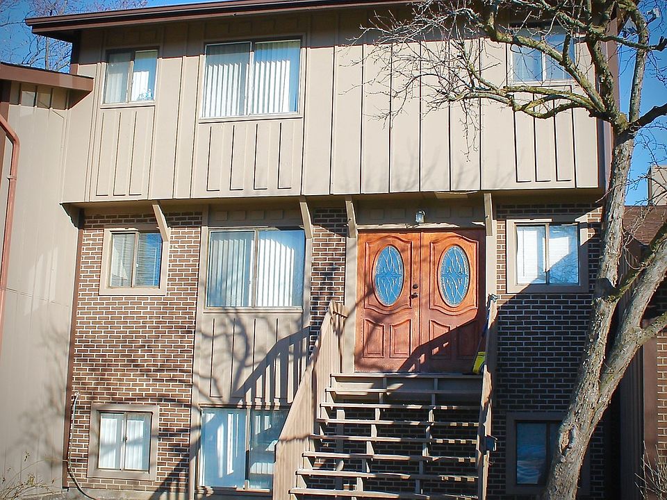 1st image of 758 Circle Dr