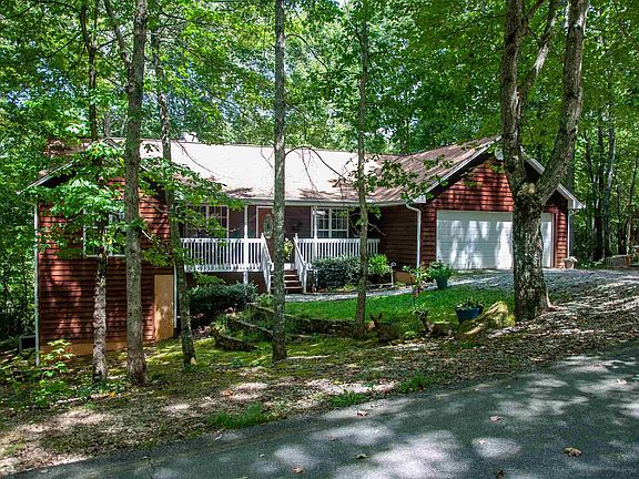 2nd image of 310 Eagle Cir #63