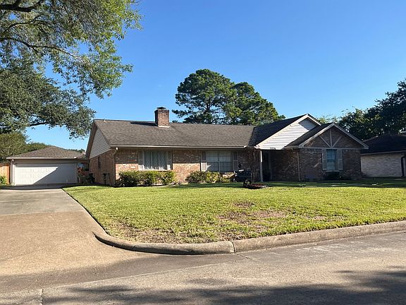 3rd image of 3226 Greenridge Dr