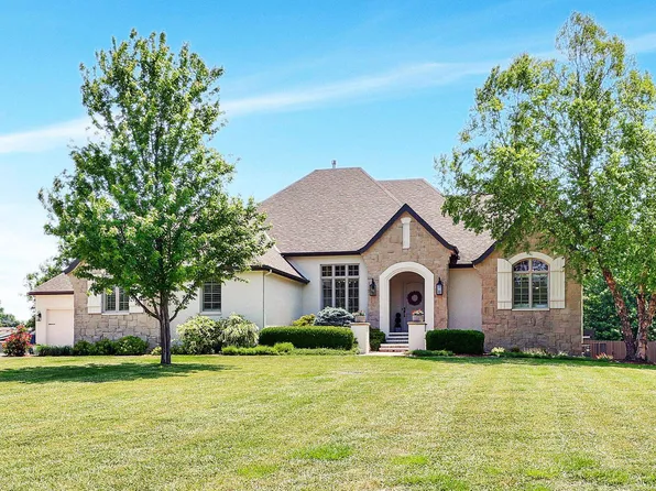 11 Crestway St, Wellington, KS 67152