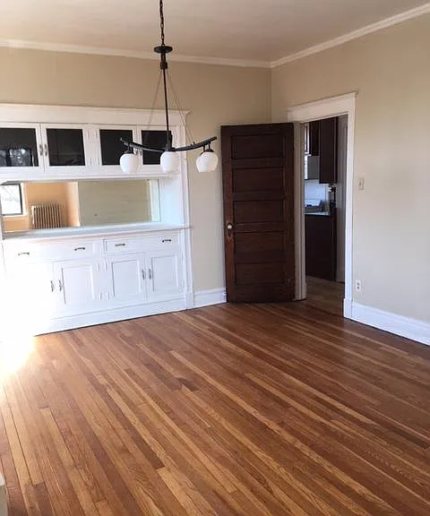 2208 W Berteau Ave #3 — Photo 13