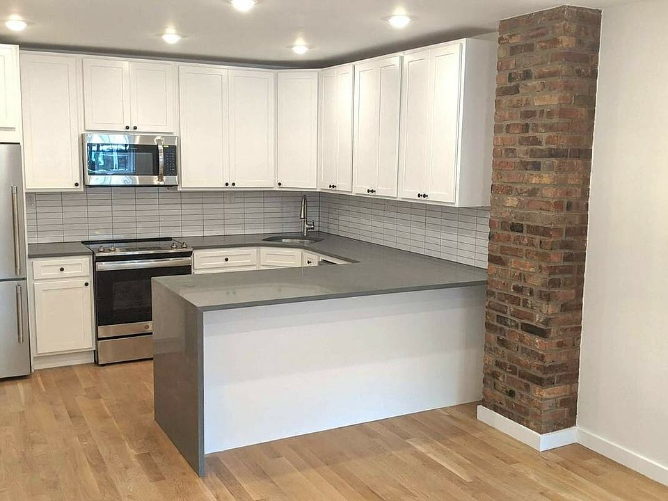 1st image of 37 Cambridge Pl