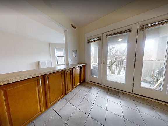 2nd image of 1331 Commonwealth Ave #3