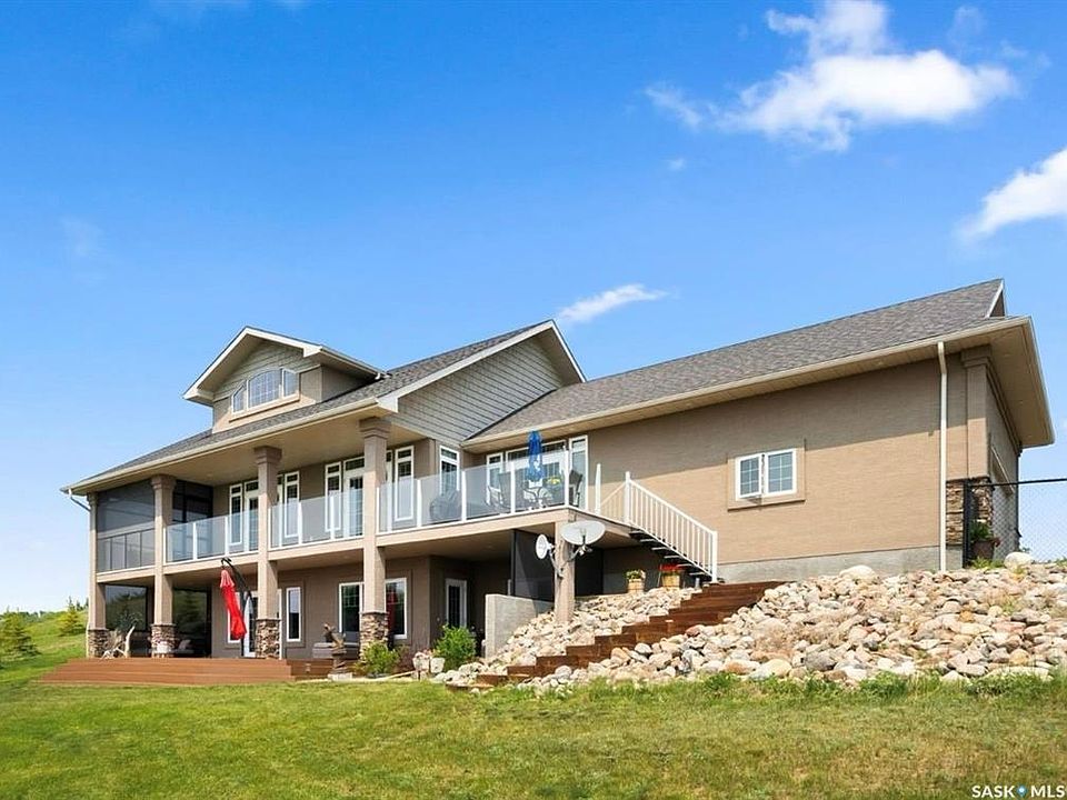 1st image of 30 Shore Acres DRIVE