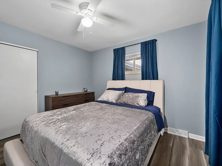 5853 Benalex Dr — Photo 6
