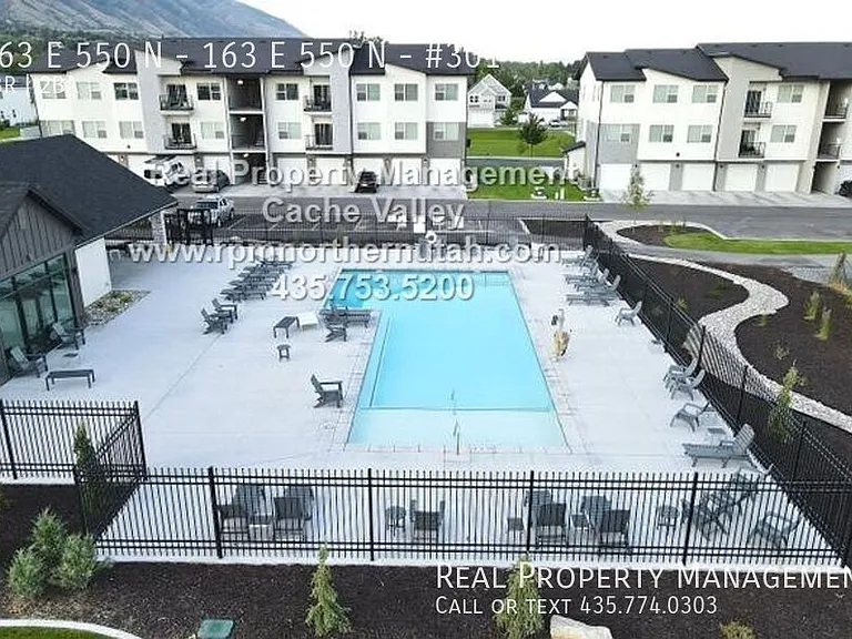 163 E 550 N #301 — Photo 3