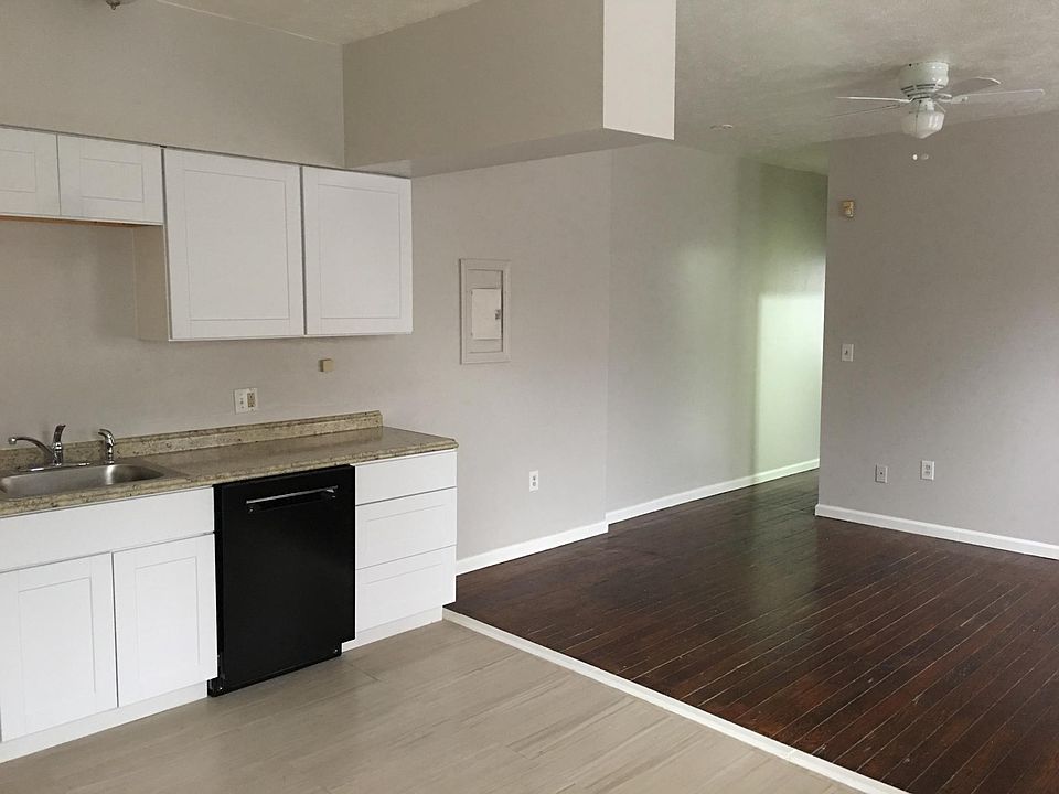 1st image of 5415 Bridge Ave APT 3