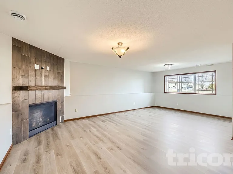 11575 75th St NE — Photo 16