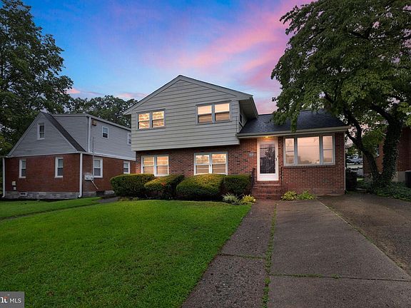 3rd image of 1839 Prospect Ridge Blvd