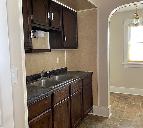 Kitchen - Sink Side