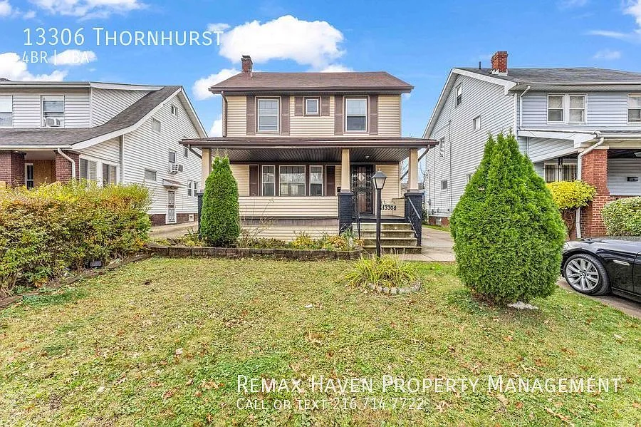 13306 Thornhurst Ave photo 1