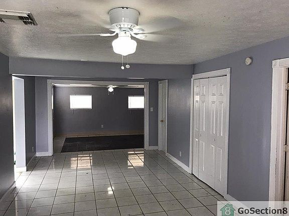 4th image of 5144 Marion Pl