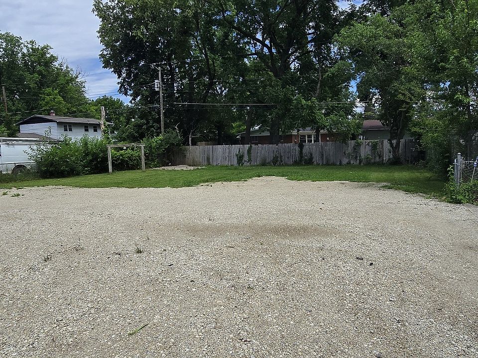 1st image of 6142 Meadowlark Dr