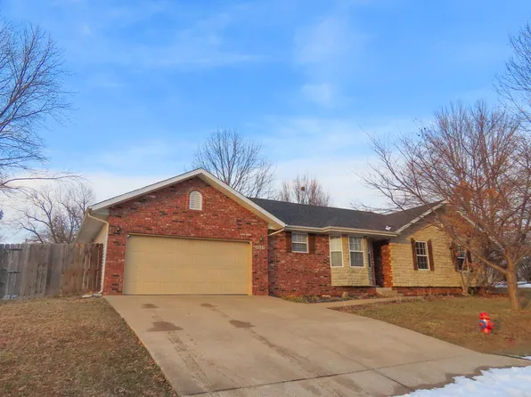 1257 W Bridgewood Place, Nixa, MO 65714