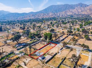 132 E Las Flores Dr, Altadena, CA 91001